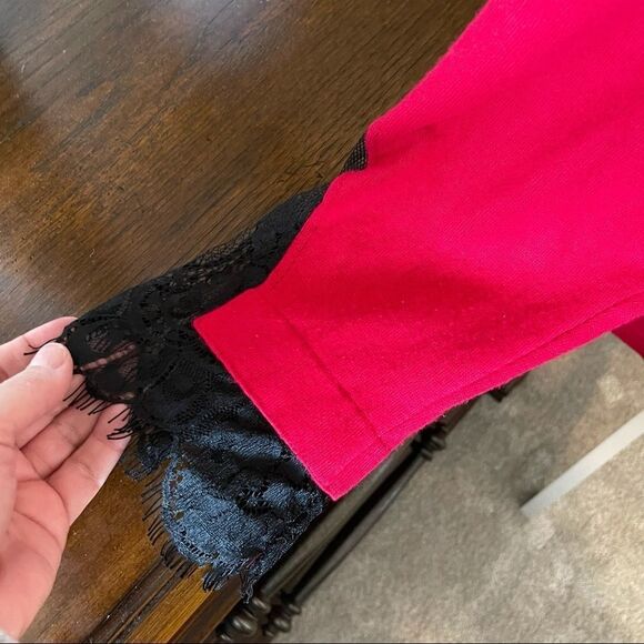 Lane Bryant Red Sweater Pullover with black lace cuff 26/28 - Picture 5 of 5